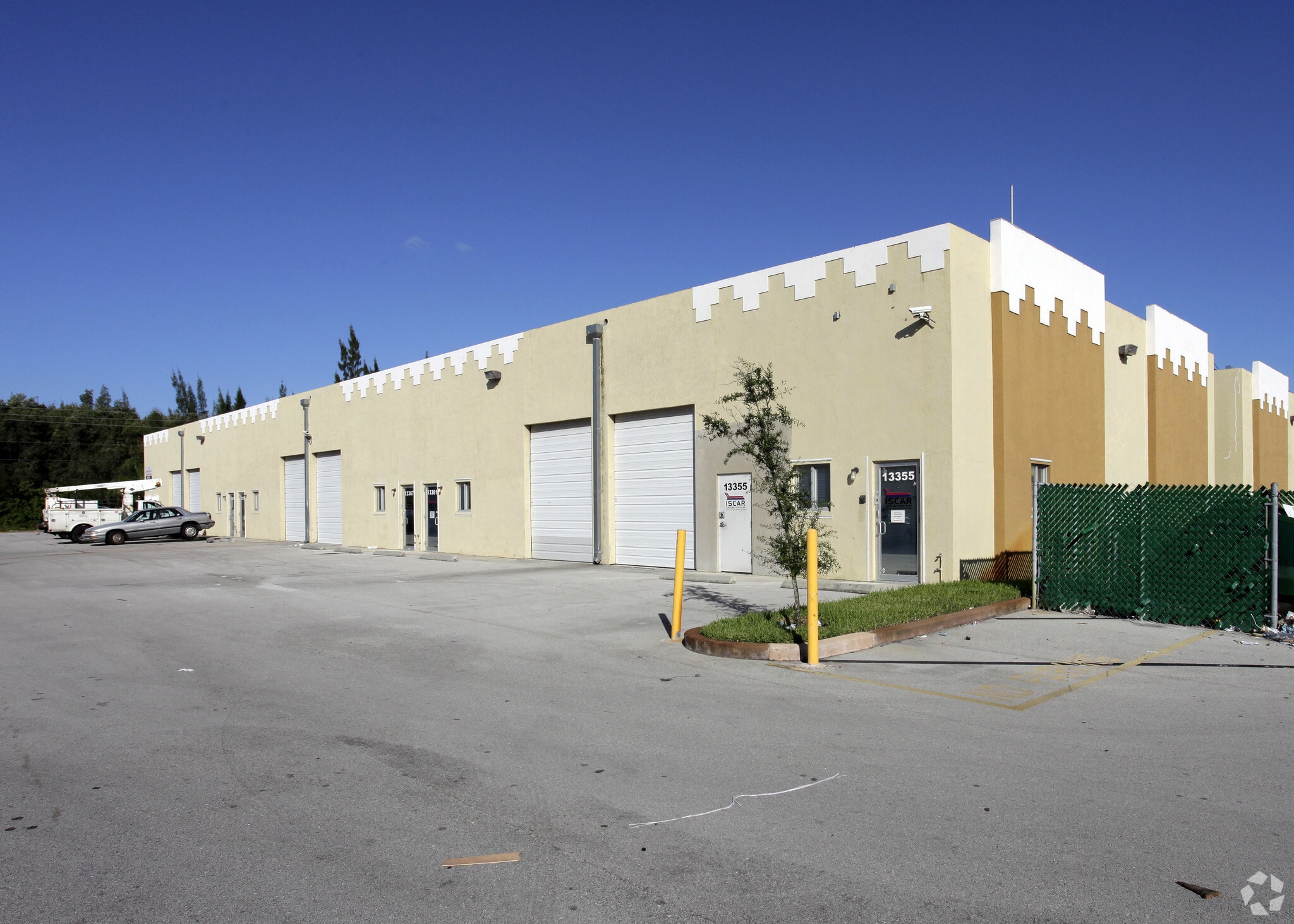 13355-13385 NW 47th Ave, Opa-locka, FL for sale Primary Photo- Image 1 of 27