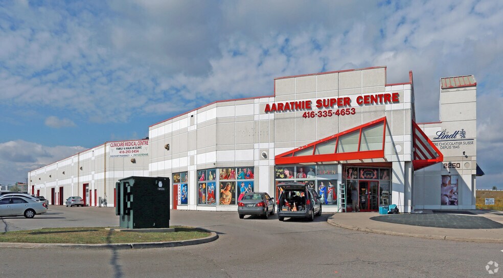 2250 Markham Rd, Toronto, ON à vendre - Photo principale - Image 1 de 1