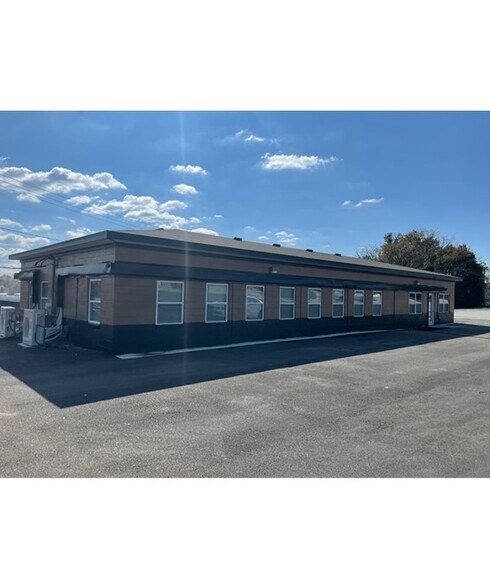 2710 Southport Rd, Spartanburg, SC à louer - Photo principale - Image 1 de 7