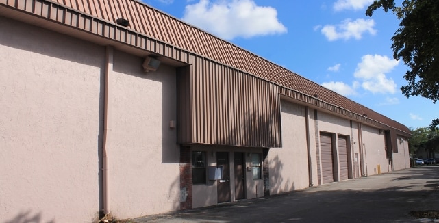 1531-1551 NW 65th Ave, Plantation, FL for lease - Primary Photo - Image 1 of 1