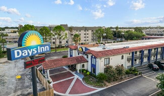 More details for 11002 Northwest Fwy, Houston, TX - Hospitality for Sale