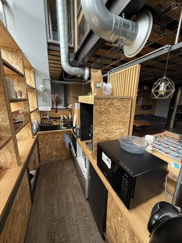 Office in Bordeaux for lease Building Photo- Image 1 of 5