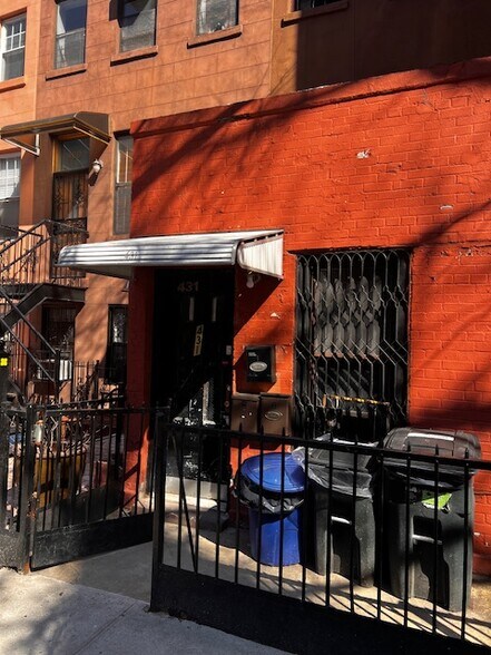 431 E 119th St, New York, NY à vendre - Photo du bâtiment - Image 3 de 6