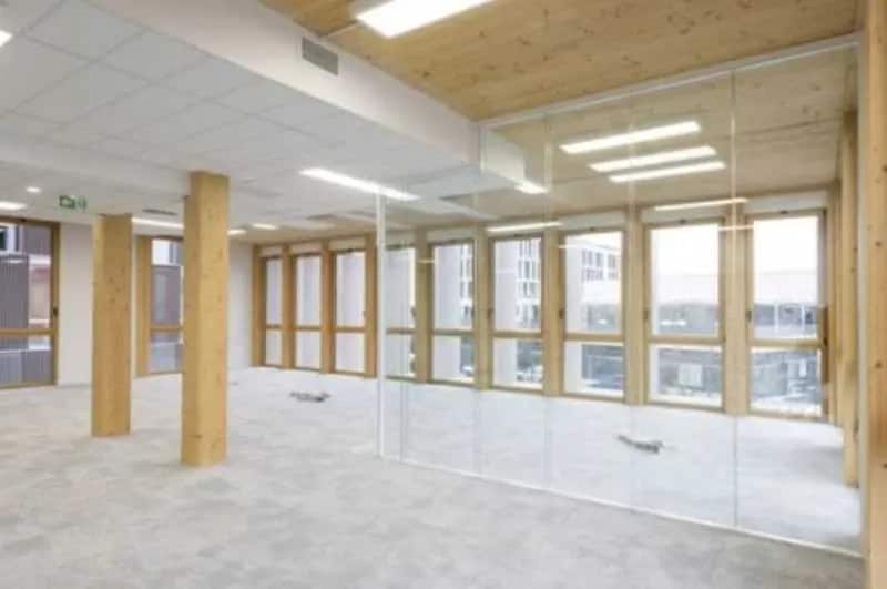 Office in Villeurbanne for lease Building Photo- Image 1 of 6
