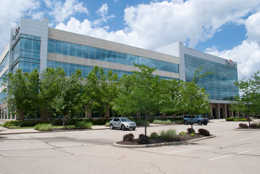 4811 Montgomery Rd, Norwood, OH à vendre - Photo du bâtiment - Image 2 de 23