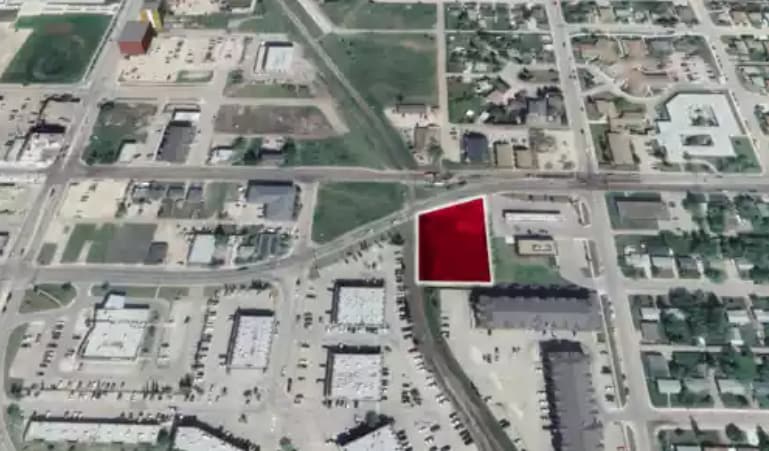 9611 100 Av, Grande Prairie, AB for sale Primary Photo- Image 1 of 2