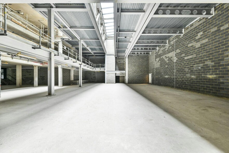 16 Bryanston St, London for lease - Interior Photo - Image 2 of 5