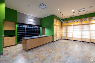 10000 California St, Omaha, NE à louer Photo intérieure- Image 2 de 3