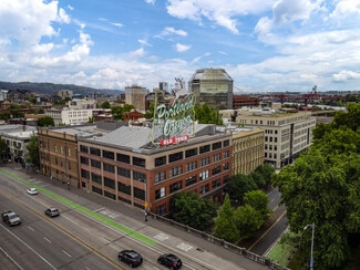 More details for 70 NW Couch St, Portland, OR - Office for Lease