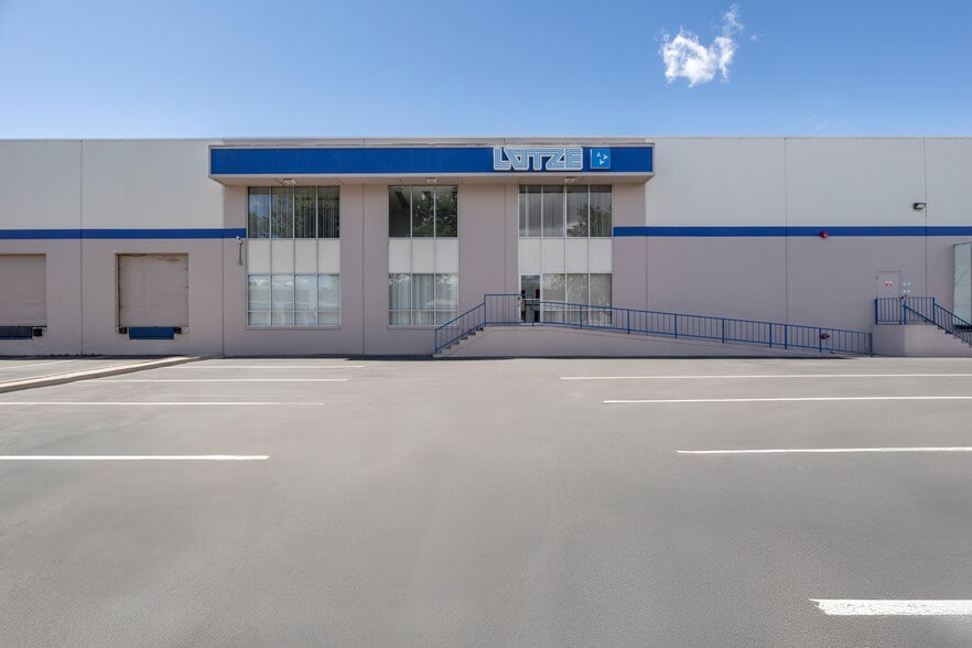 445 Coney Island Dr, Sparks, NV for lease - Building Photo - Image 2 of 10