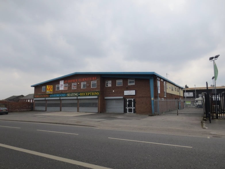 269 Tong Rd, Leeds for lease - Primary Photo - Image 1 of 1