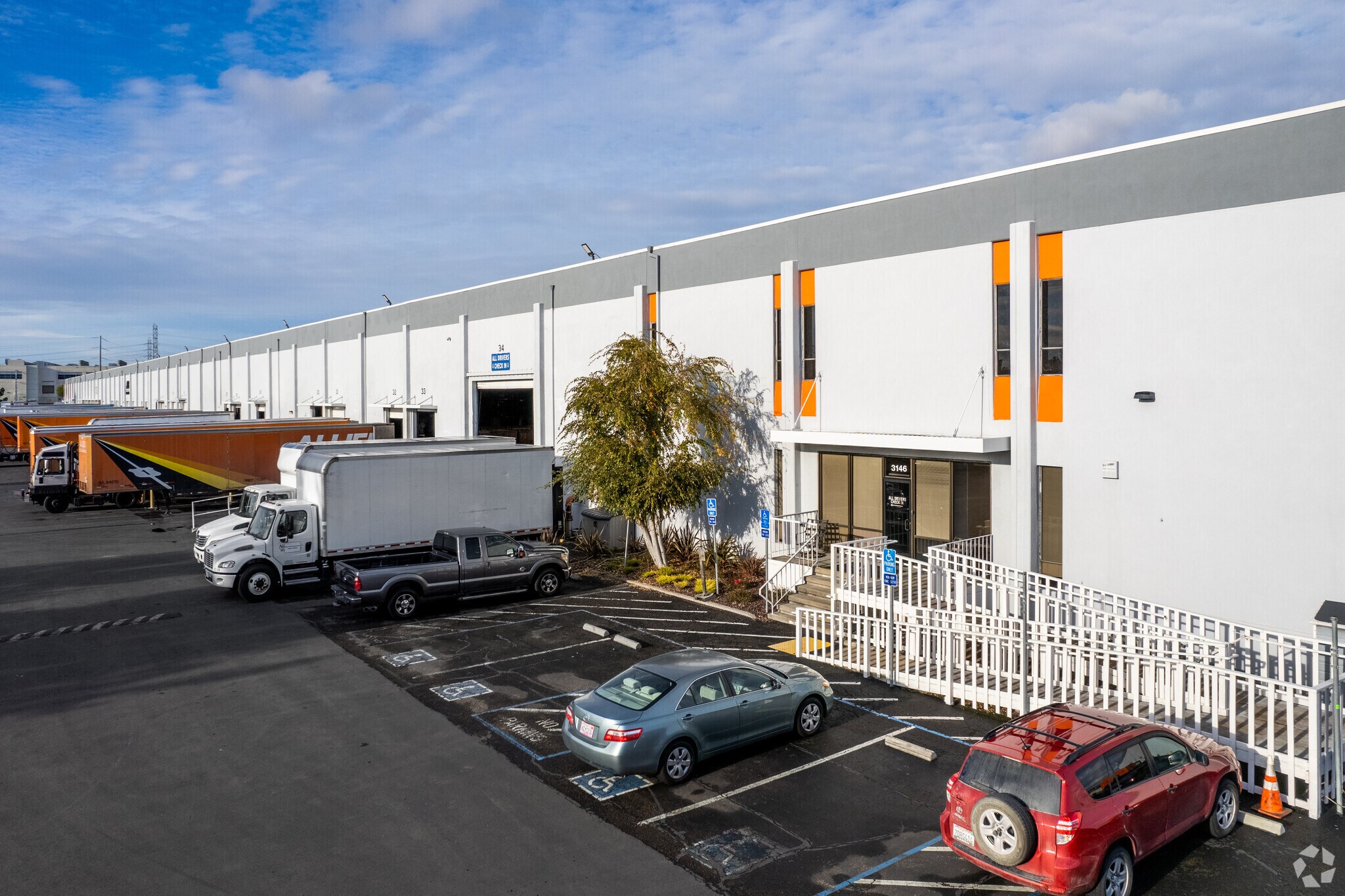 3129 Corporate Pl, Hayward, CA for lease Building Photo- Image 1 of 7