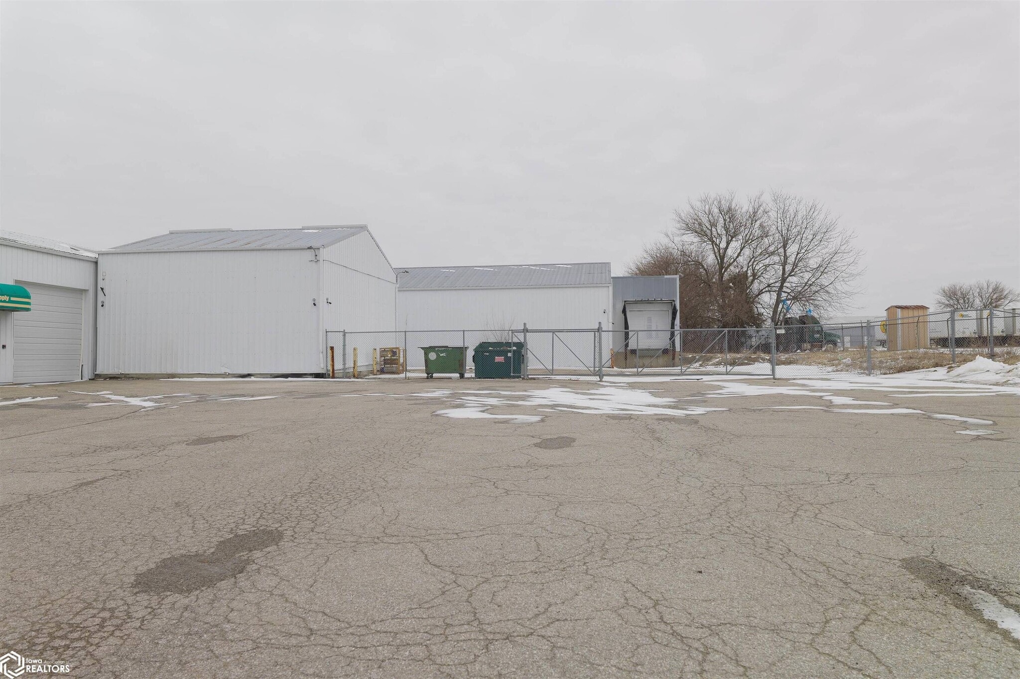 1130 Broadway St, West Burlington, IA for lease Building Photo- Image 1 of 42
