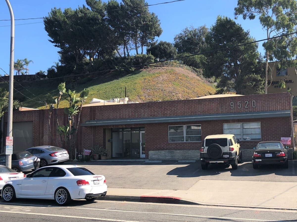 9520 W Jefferson Blvd, Culver City, CA for lease Building Photo- Image 1 of 11