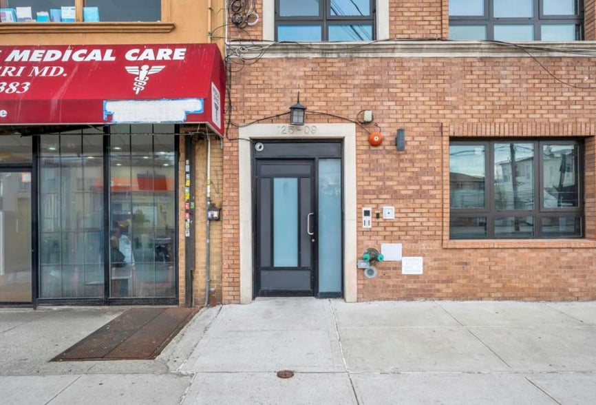 12511 101st Ave, South Richmond Hill, NY for sale - Building Photo - Image 2 of 10