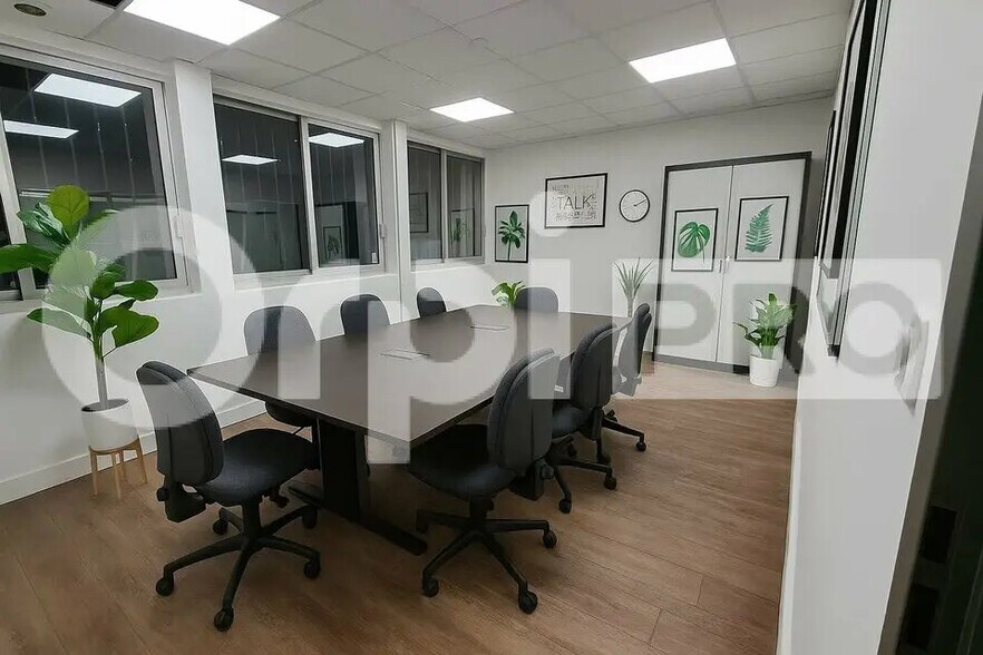 Office in Gleizé for lease - Building Photo - Image 2 of 10