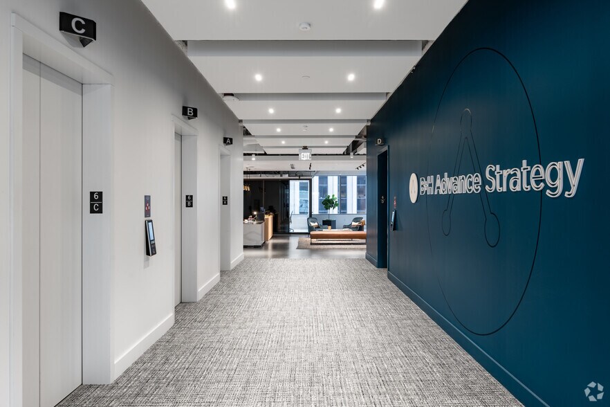 920 5th Ave, Seattle, WA à louer - Photo intérieure - Image 3 de 13