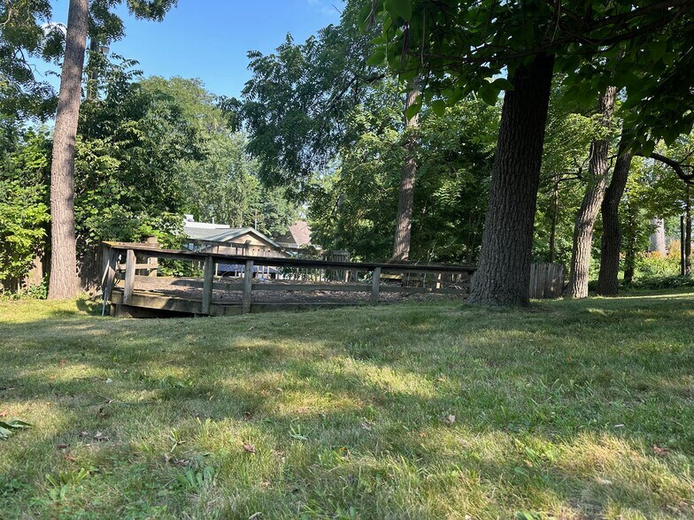 25344 W Richmond Ave, Antioch, IL à vendre - Photo du bâtiment - Image 2 de 15