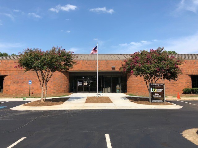 3159 Campus Dr, Norcross, GA à louer Autre- Image 1 de 29