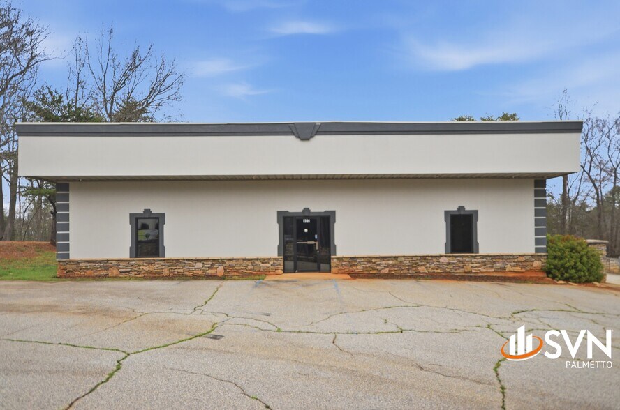 107 Ben Hamby Ln, Greenville, SC à louer - Photo du bâtiment - Image 2 de 28