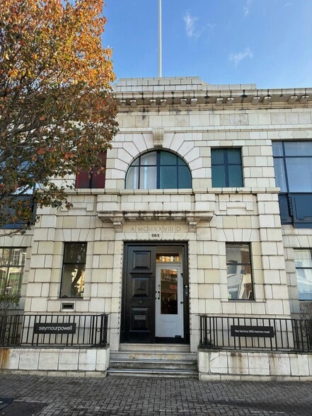 265 Merton Rd, London for lease - Building Photo - Image 2 of 8