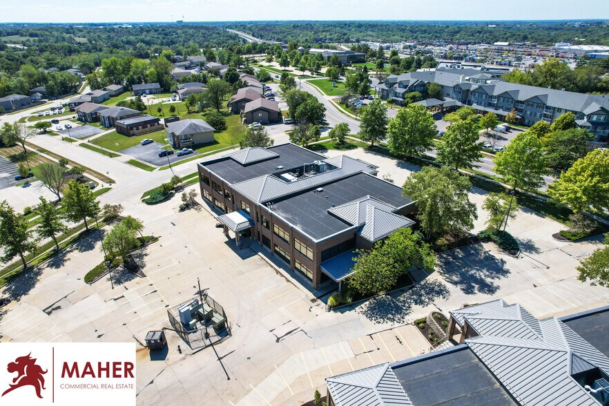 200 N Keene St, Columbia, MO à vendre - Photo du bâtiment - Image 2 de 11