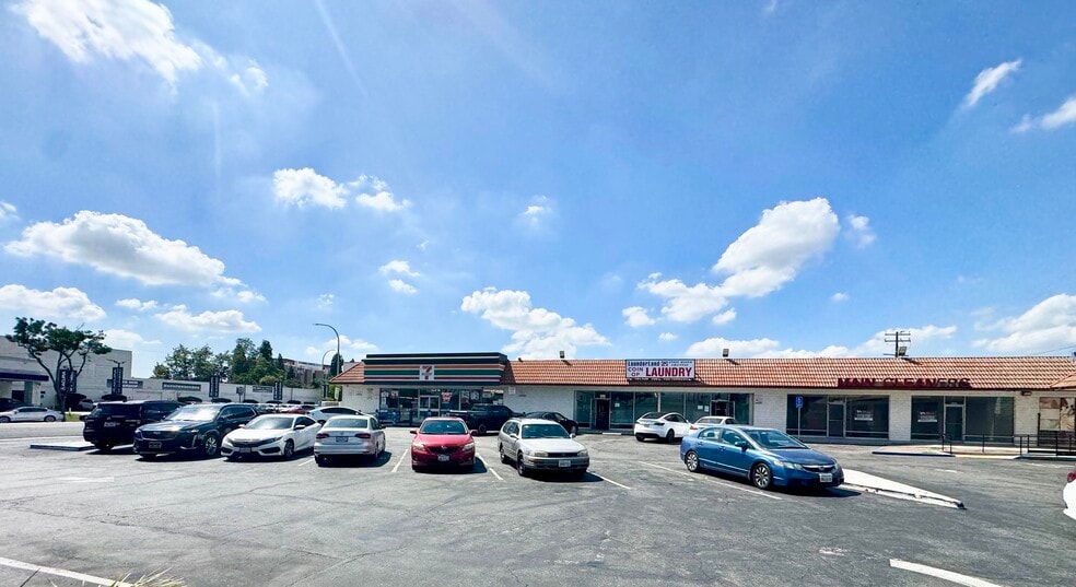 1715 W Main St, Alhambra, CA for lease - Building Photo - Image 2 of 3