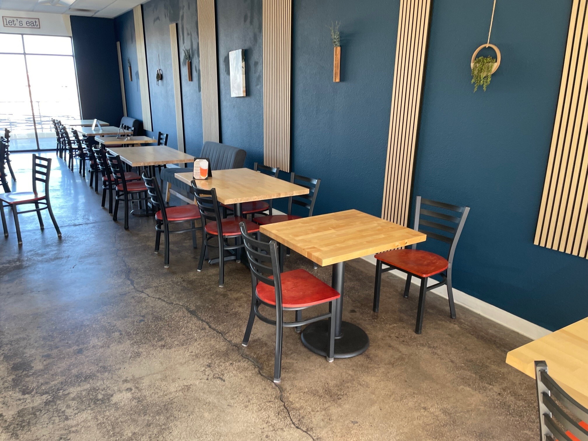 2111-2361 E Palmdale Blvd, Palmdale, CA for lease Interior Photo- Image 1 of 26