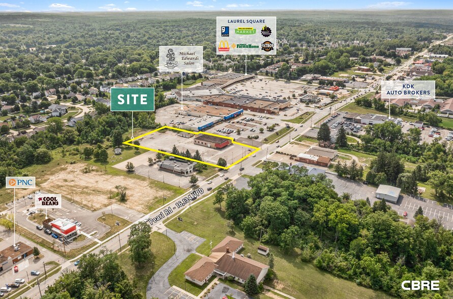 1633 Pearl Rd, Brunswick, OH à vendre - Photo du bâtiment - Image 3 de 10