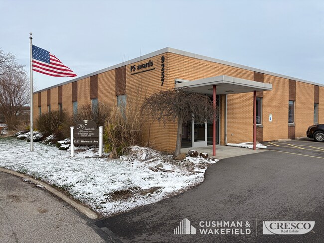 Plus de détails pour 9257 Midwest Ave, Garfield Heights, OH - Flex à vendre