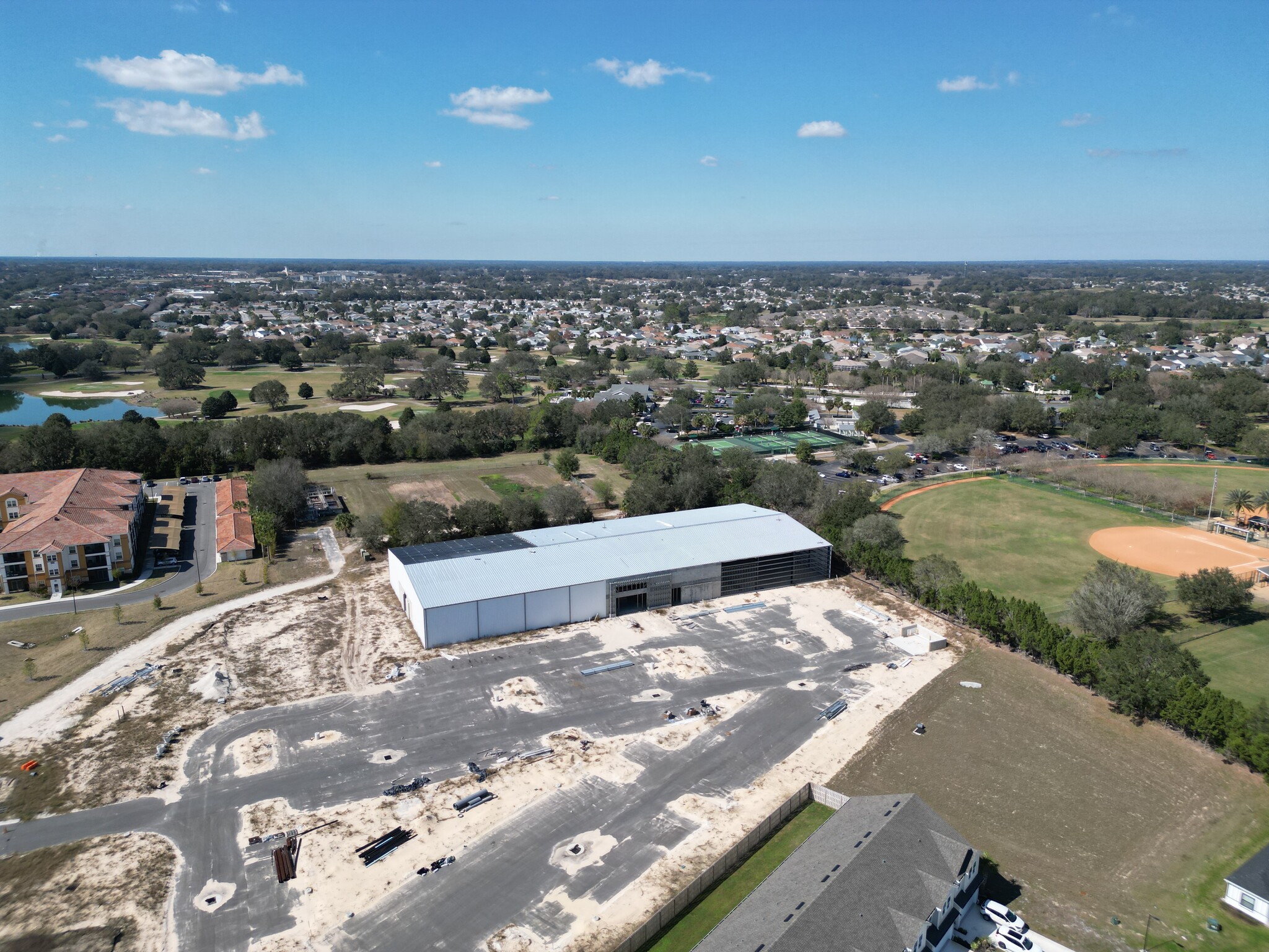 11826 NE 62nd Ter, Lady Lake, FL for sale Primary Photo- Image 1 of 10