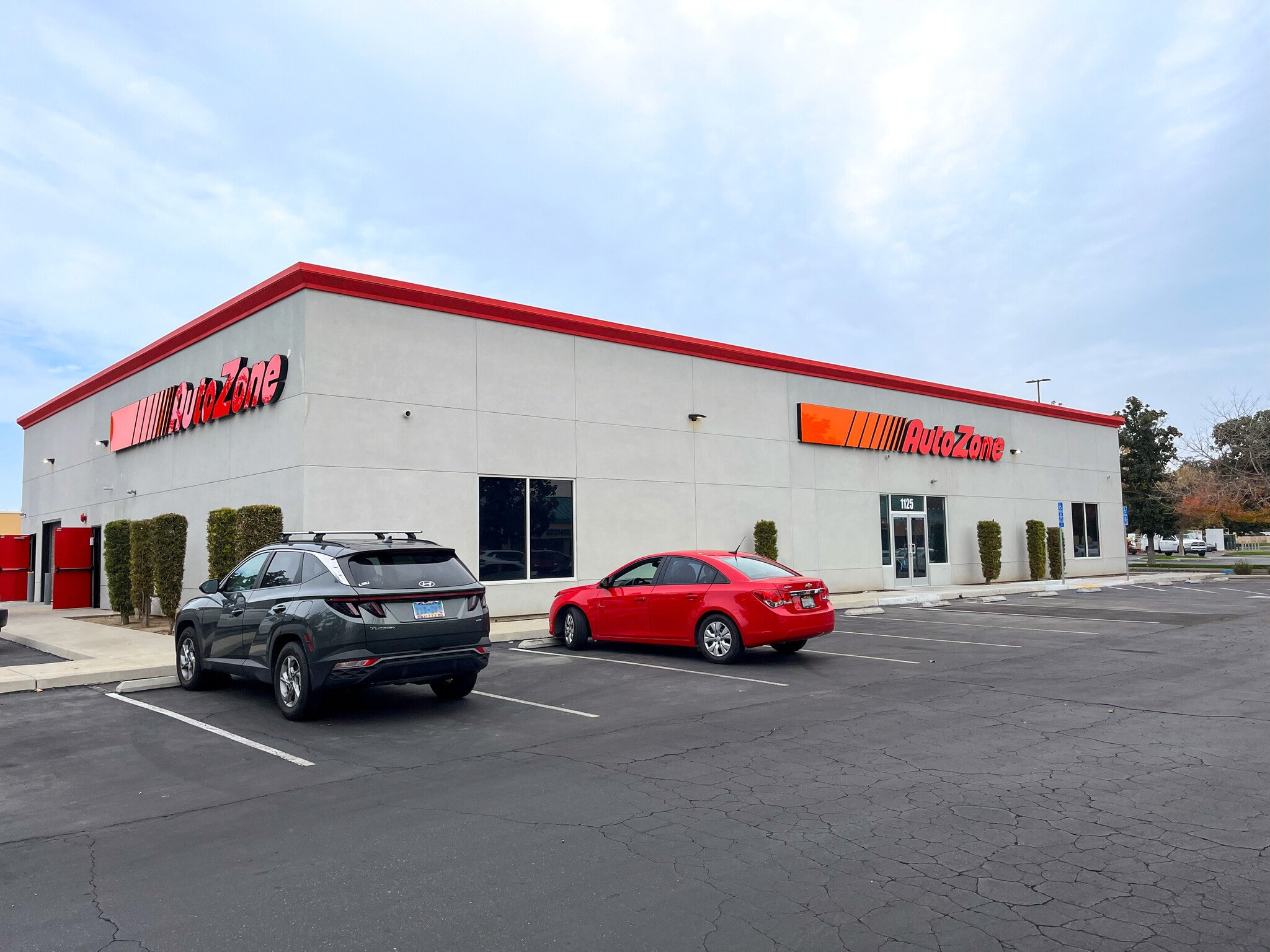 1125 Olive Dr, Bakersfield, CA for sale Building Photo- Image 1 of 4