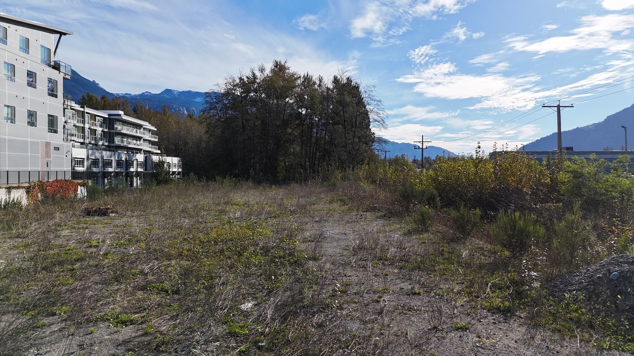 39660 Government Rd, Squamish, BC à vendre Photo du bâtiment- Image 1 de 9