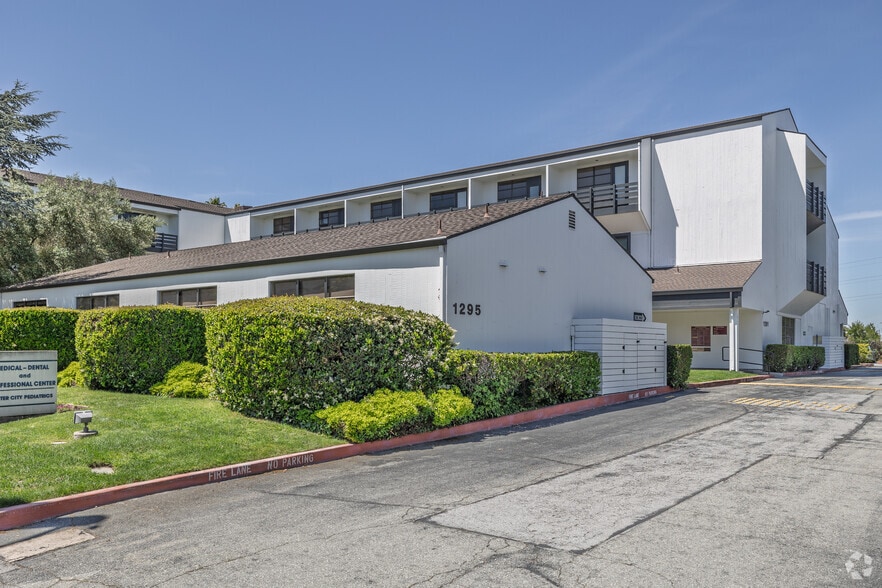 1291 E Hillsdale Blvd, Foster City, CA for lease - Primary Photo - Image 1 of 6