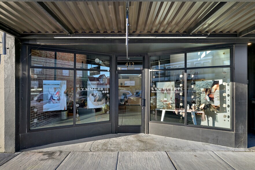 412 Front St, Lynden, WA à vendre - Photo du bâtiment - Image 3 de 36