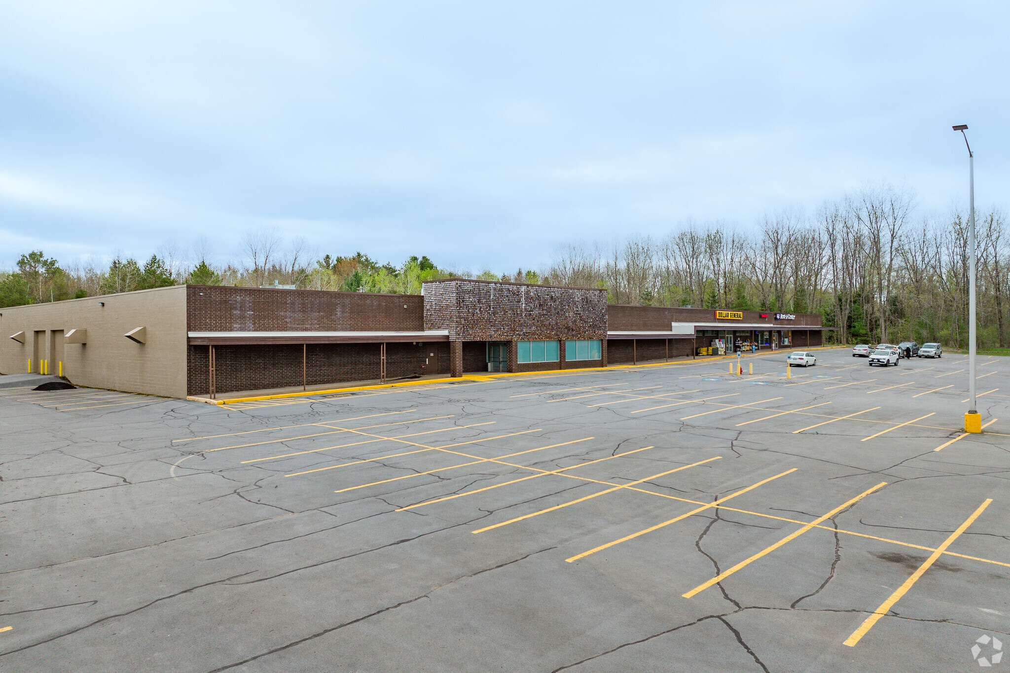 700-702 W End Ave, Carthage, NY for lease Primary Photo- Image 1 of 2
