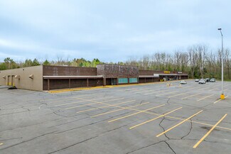 Plus de détails pour 700-702 W End Ave, Carthage, NY - Commerce de détail à louer