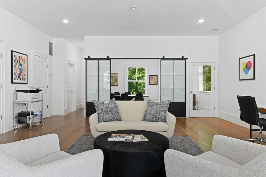 152 Bedford Rd, Katonah, NY for lease - Building Photo - Image 2 of 5