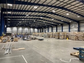 2 Alston Rd, Washington for lease Interior Photo- Image 2 of 7