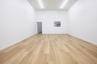 2581 W Pico Blvd, Los Angeles, CA for lease Interior Photo- Image 2 of 9