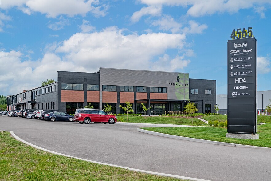 4565 McRee Ave, Saint Louis, MO à louer - Photo du bâtiment - Image 2 de 21