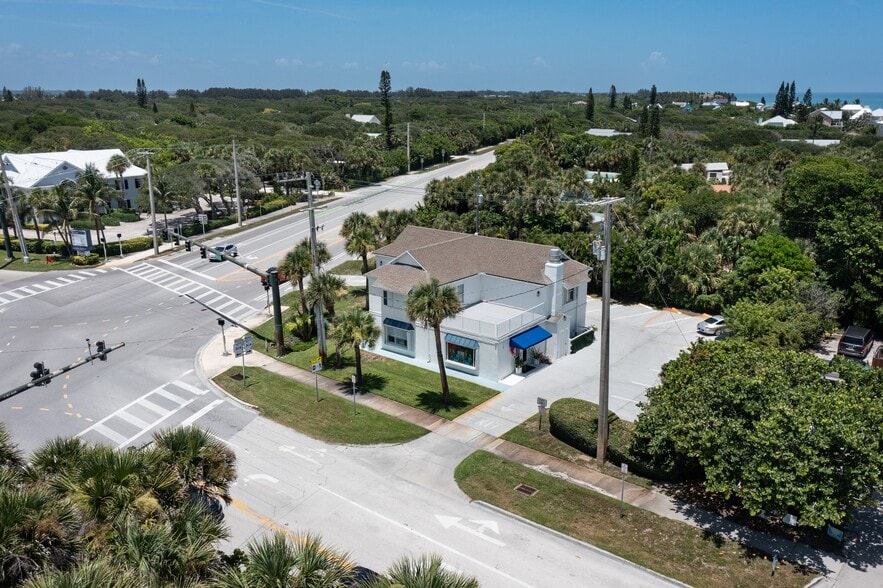 9300 N A1A, Vero Beach, FL for sale - Building Photo - Image 3 of 22