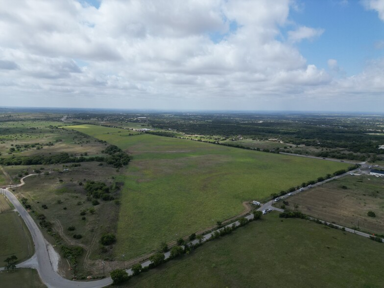 S Main St, Weatherford, TX à vendre - Photo principale - Image 1 de 6