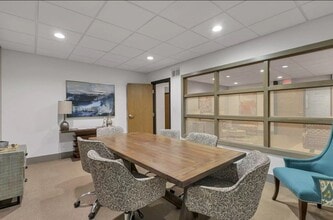 490 City Park Ave, Columbus, OH for lease Interior Photo- Image 1 of 4