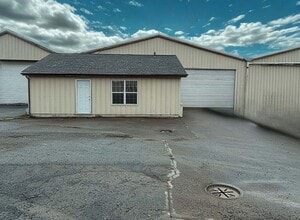 9493 Porter Rd SE, Aumsville, OR à louer Photo intérieure- Image 2 de 7