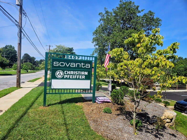 3407 West Chester Pike, Newtown Square, PA à louer - Photo du bâtiment - Image 2 de 14