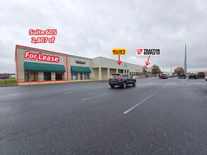 605-649 S Dupont Blvd, Milford, DE for lease Interior Photo- Image 2 of 16