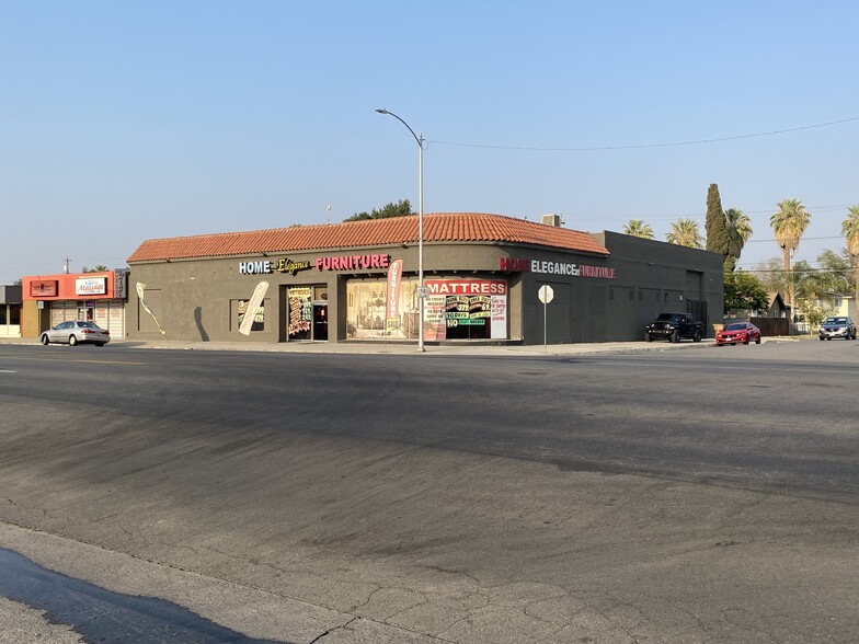 900 Chester Ave, Bakersfield, CA for sale - Building Photo - Image 1 of 1