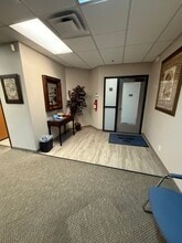 1351 N Alma School Rd, Chandler, AZ for lease Interior Photo- Image 2 of 6