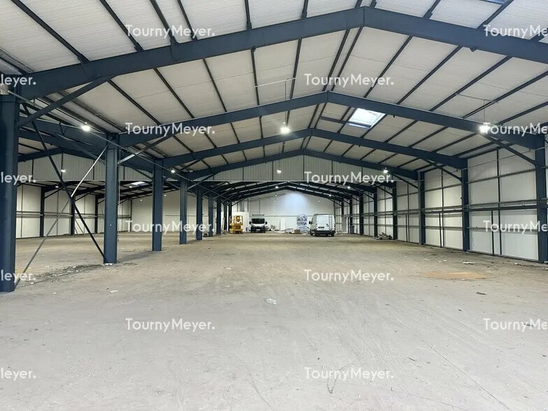 Flex dans Couëron à louer - Photo intérieure - Image 2 de 27